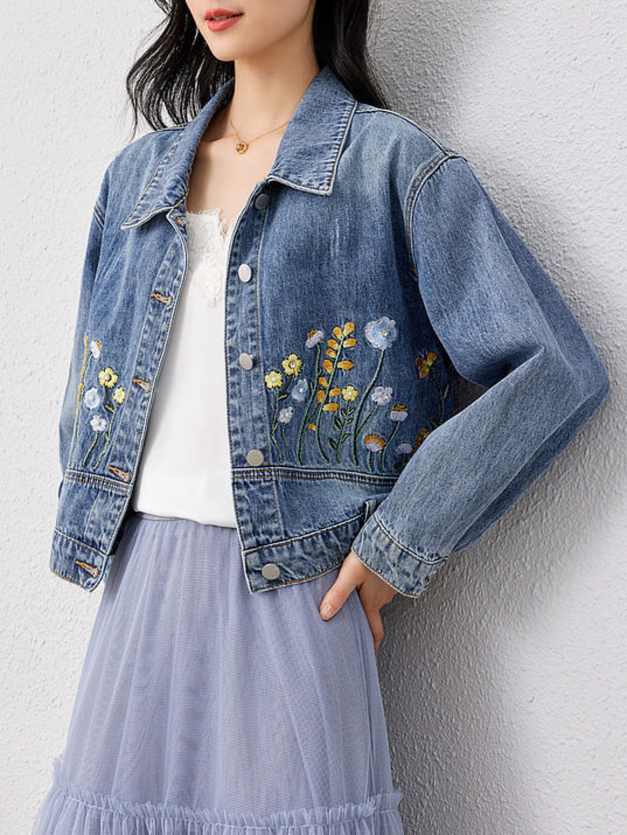 แจ็กเก็ตสั้นผ้ายีนส์ปักลายดอกไ - Women Fashion Jeans Top บทวิจารณ์และราคา