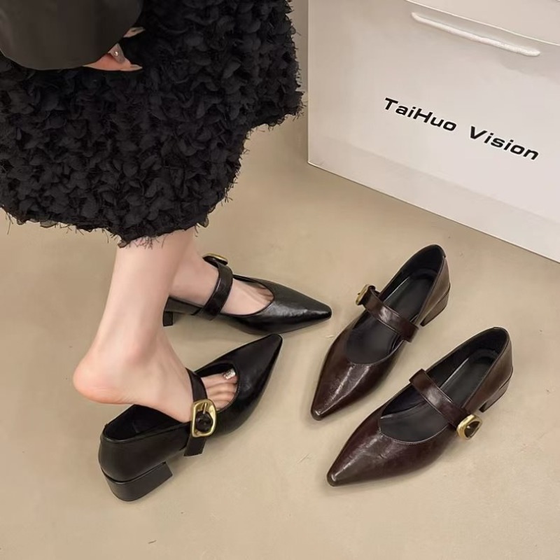 รองเท้าส้นเตี้ยแบบนิ่มสำหรับผู - Women'S Fashion Spring 2025 บทวิจารณ์และราคา